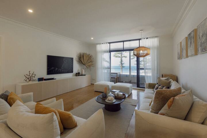 Beachfront Paradise gallery image 2