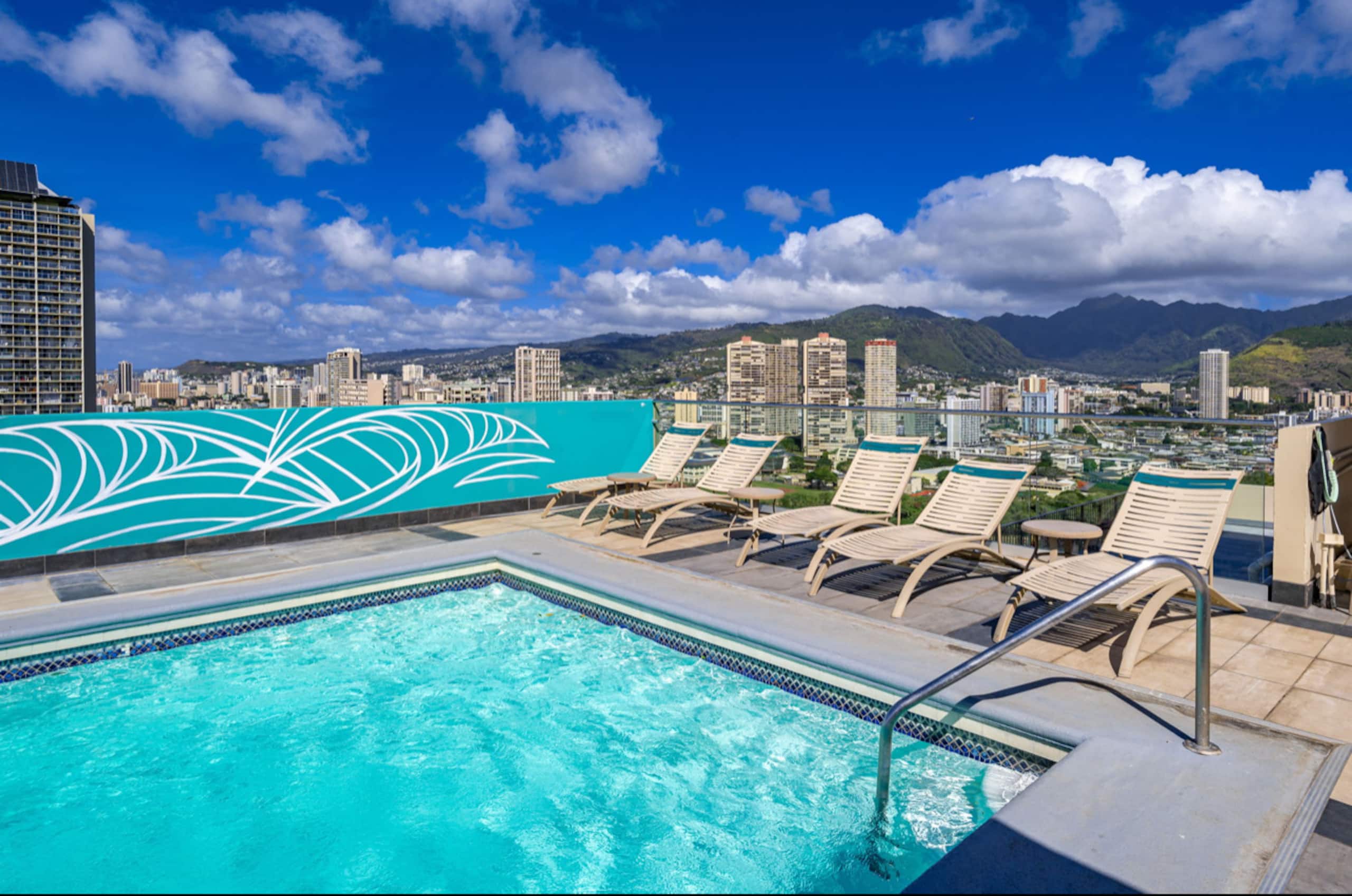 Aloha Charm - Image 13