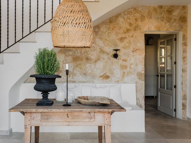 VILLA ALENAR- Villa en San Marçal, Piscina Privada gallery image 4