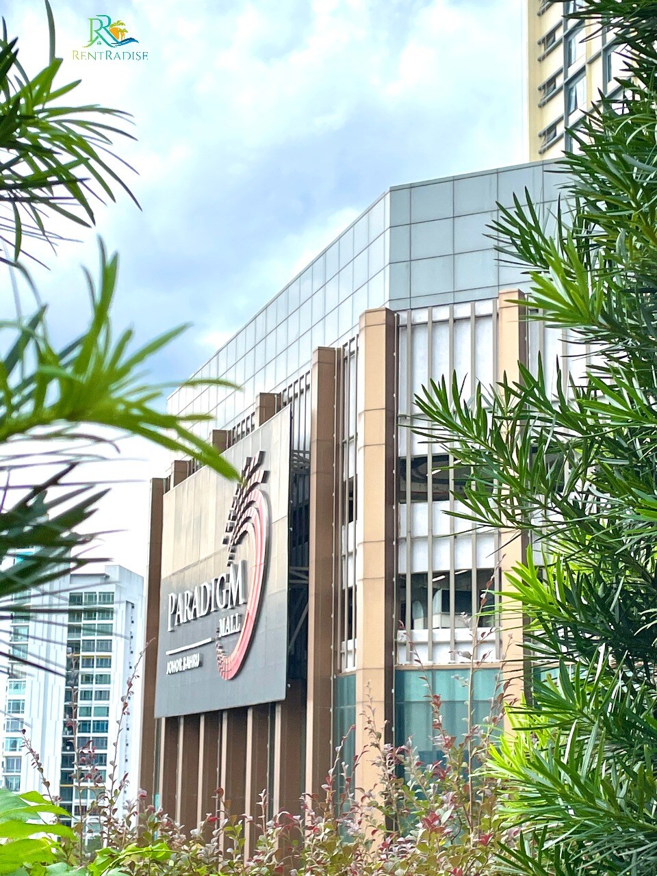 Frida Suite1. Platinum @ 4BR 7Pax near Paradigm Mall - Flats for Rent in  Johor Bahru, Johor, Malaysia - Airbnb