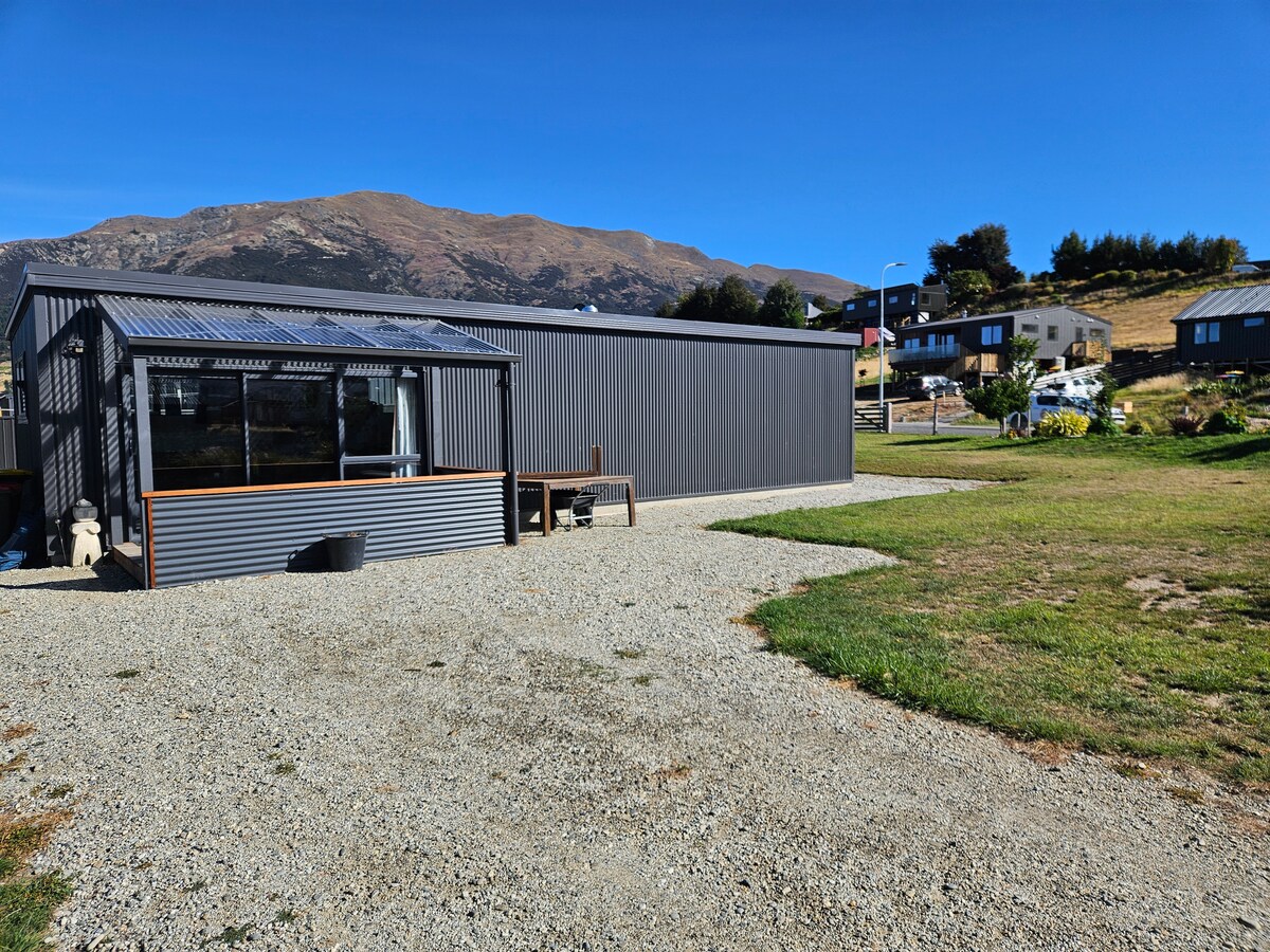 One bedroom house Houses for Rent in Lake Hāwea, Otago, New Zealand