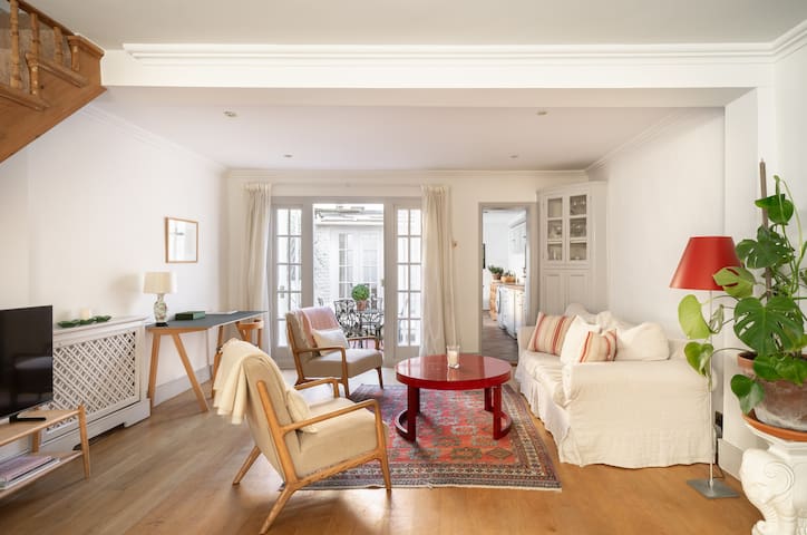 Chelsea 2 Bed Super Townhouse