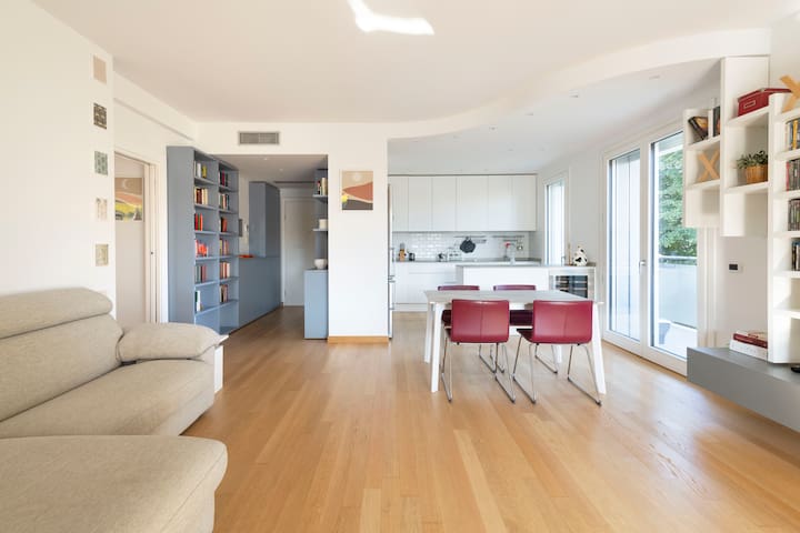 Energy Flat, terrace and free gym in the building