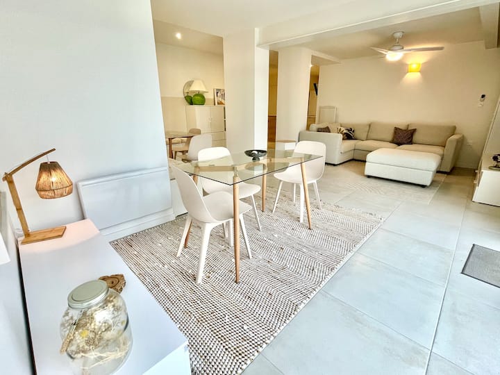 غرفة المعيشة