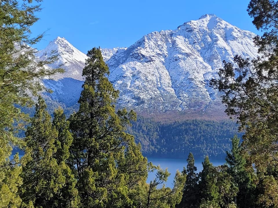 Los Maquis, a mountain house above Lake Gutiérrez, San Carlos de Bariloche, Río Negro, Argentina, photo 6 of 10