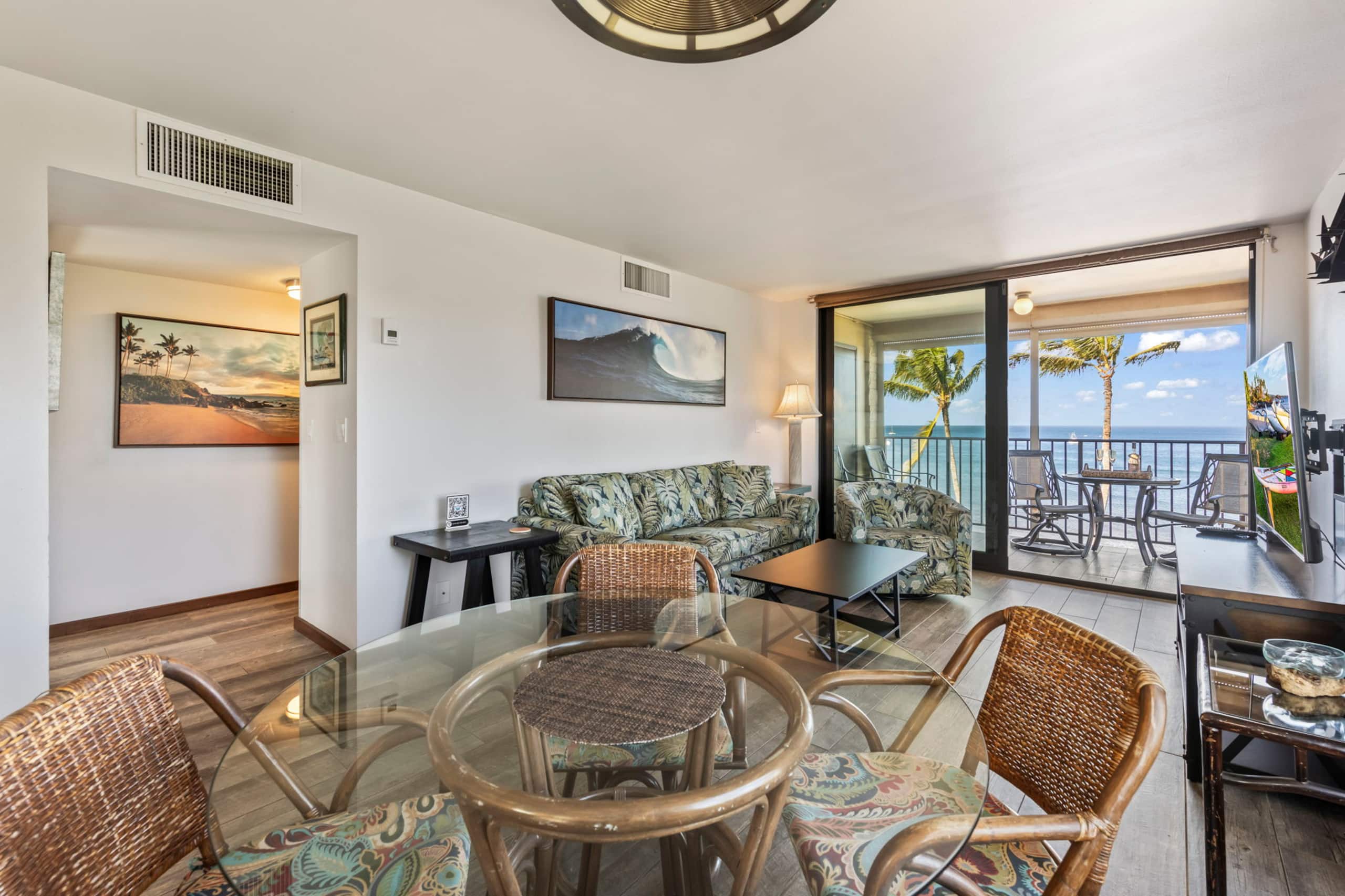 Condo in Kihei · ★4.93 · 2 bedrooms · 4 beds · 2 baths - Image 5