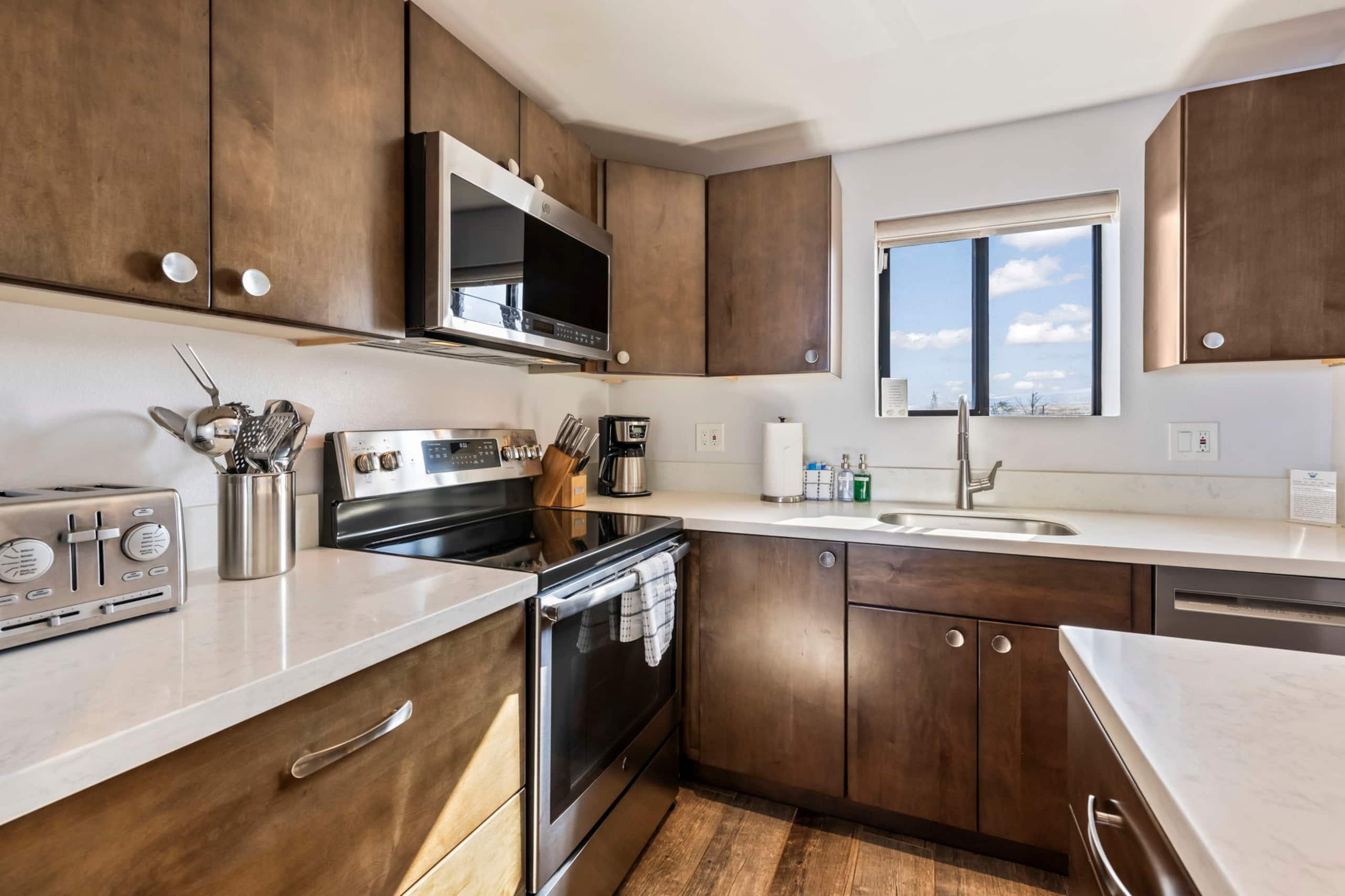 Condo in Kihei · ★4.93 · 2 bedrooms · 4 beds · 2 baths - Image 9