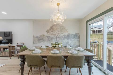 Lux Retreat Designed for Groups - Vintage Charm
