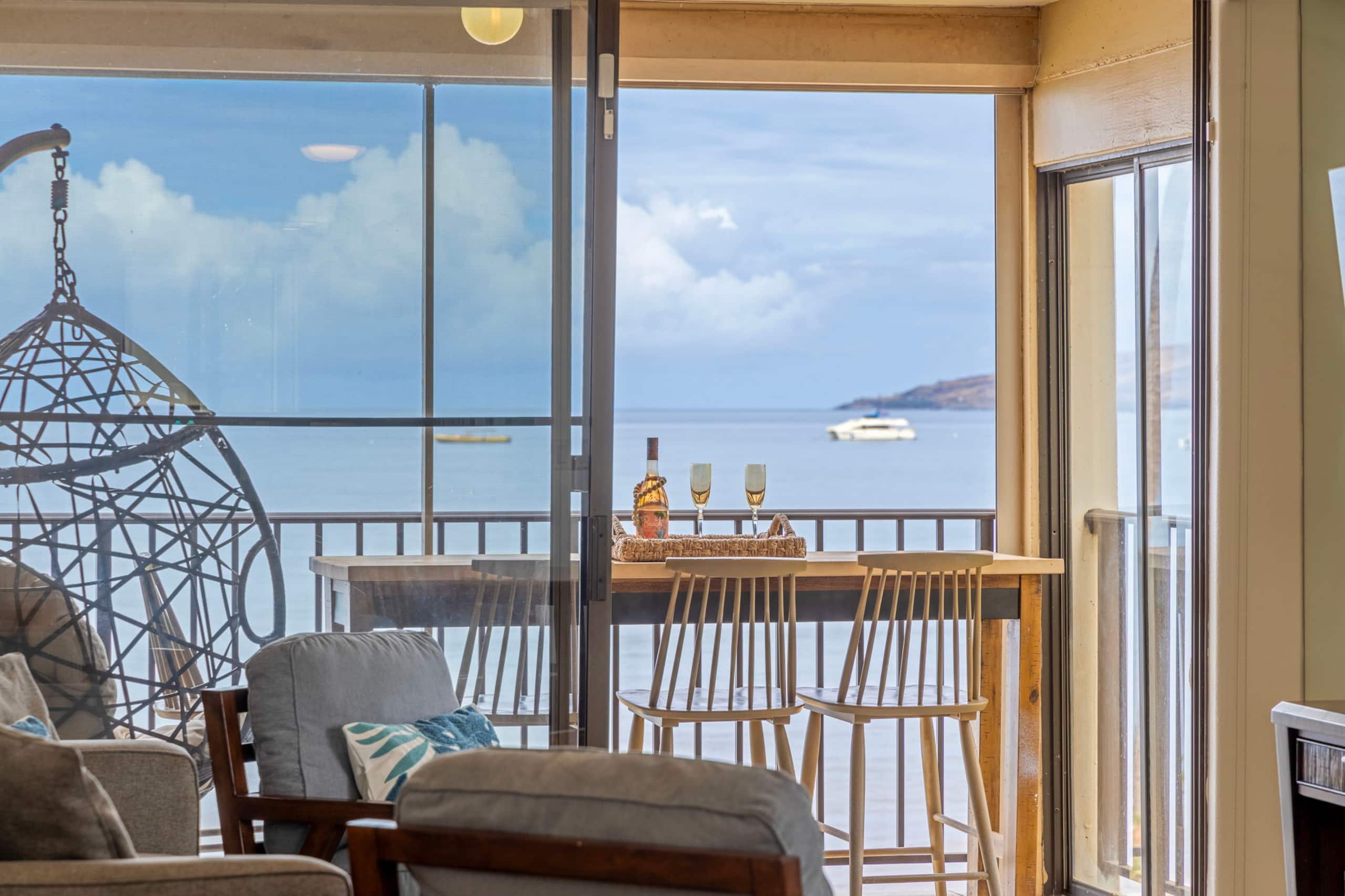 Condo in Kihei · ★4.94 · 2 bedrooms · 3 beds · 2 private baths - Image 3