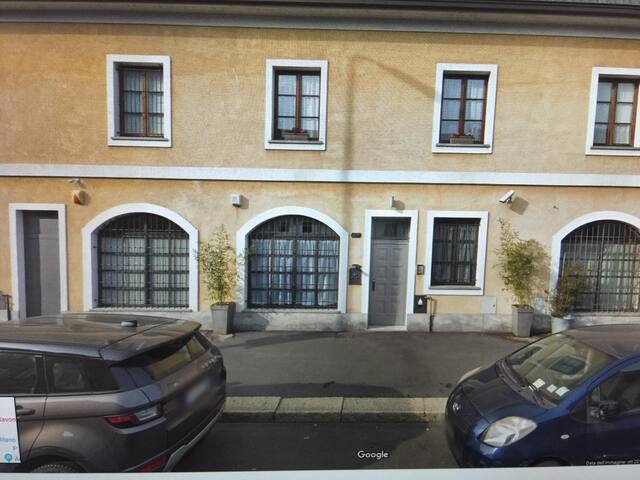 Uno splendido appartamento nel cuore di Milano gallery image 2