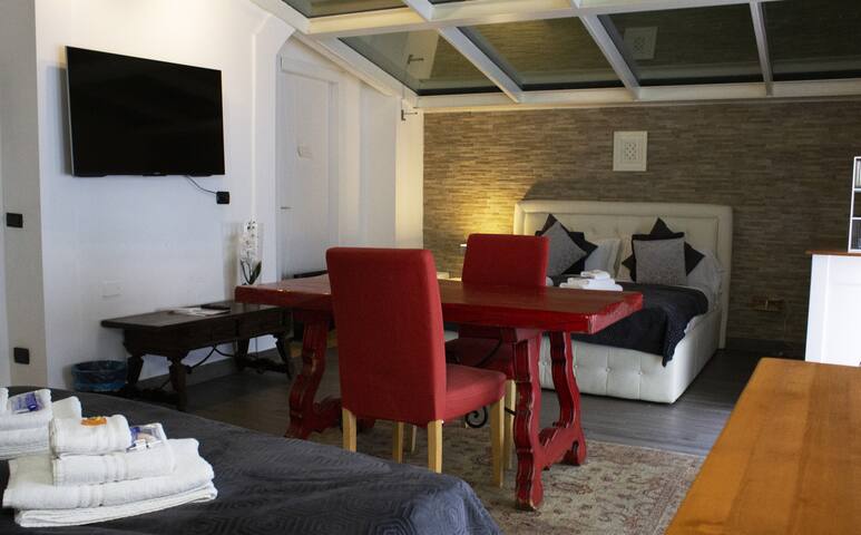 Uno splendido appartamento nel cuore di Milano gallery image 3