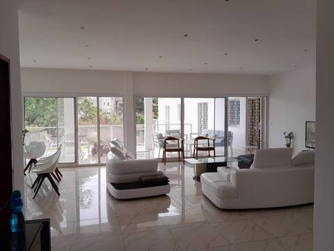Very high standard apartment.