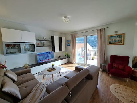 Top performing Airbnb: Olive Tree House 2 in Prijevor