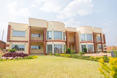Sir Harry's Serviced Apartments