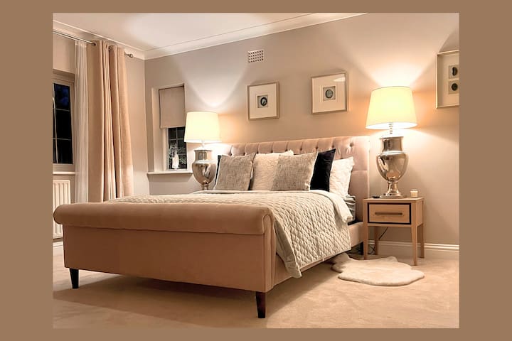 The Richmond Retreat – Sleeps 12