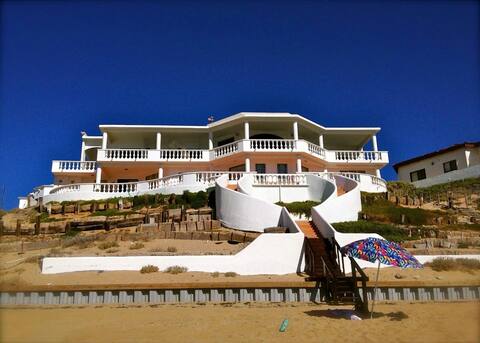 Casa Nirvana Beach Front RP, Mex