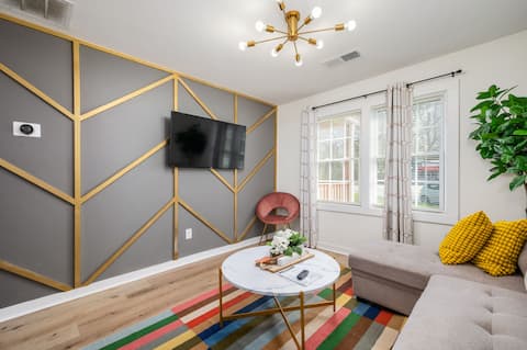 Top Airbnb: Chic 1BD in Sylvan Hills Near Southside Beltline in Sylvan Hills