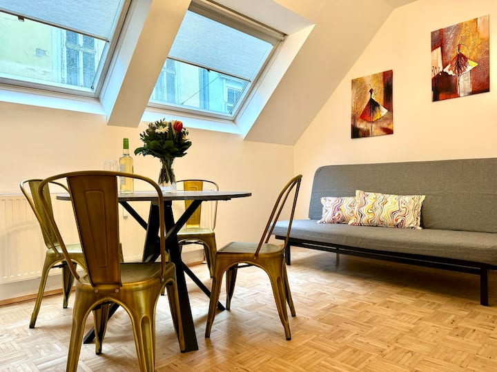 Parkside Four By Bestchoice - Parking Option - Graz