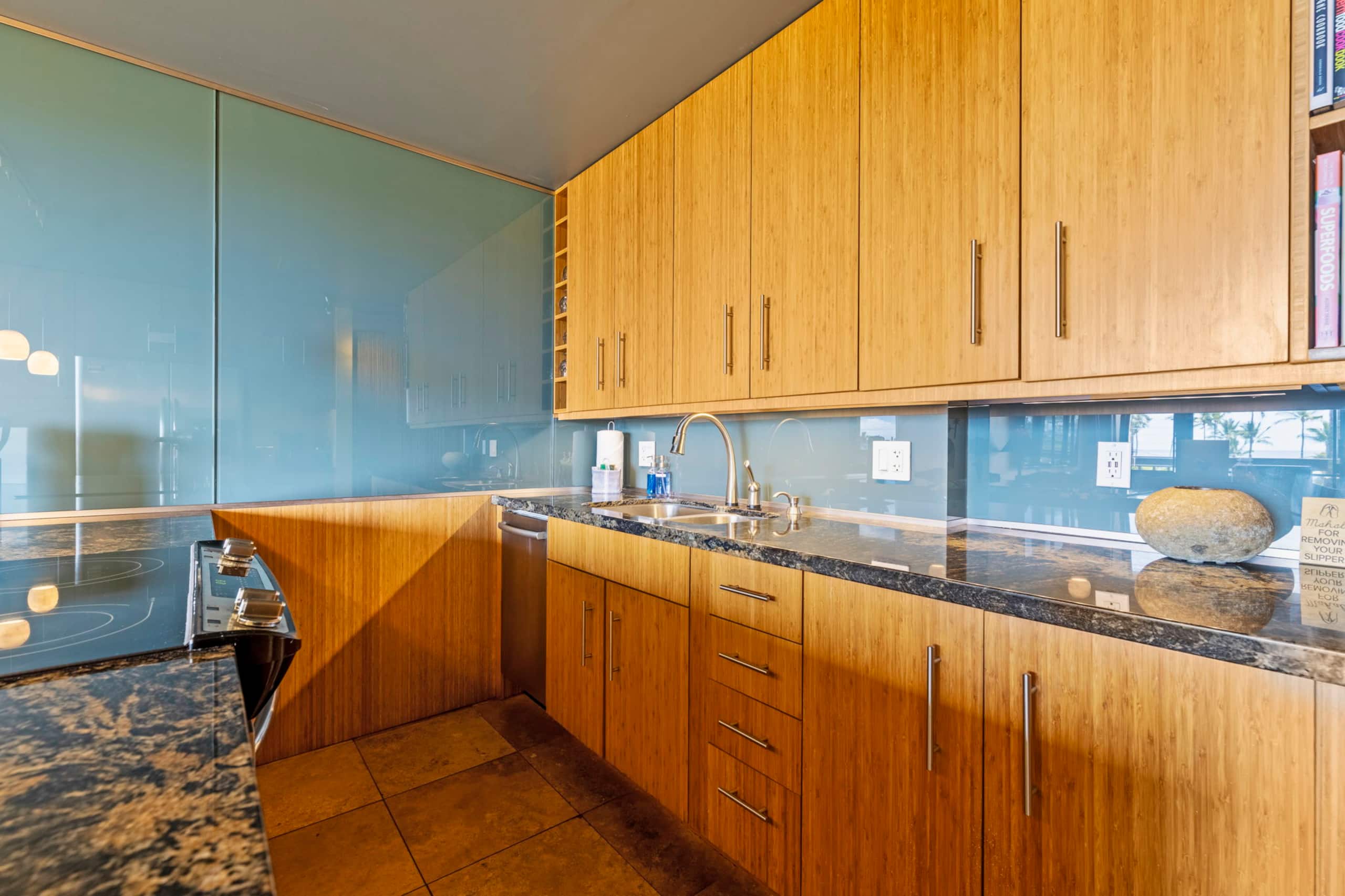 Condo in Kihei · ★4.78 · 1 bedroom · 2 beds · 1 bath - Image 15