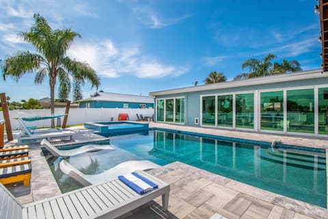 Tranquil Retreat w/heated pool, spa, & pool table