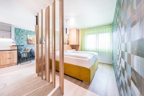 Erfolgreiche Airbnb-Immobilie: Apartment 451 for up to 4 people with kitchen and 2 rooms in Derendorf
