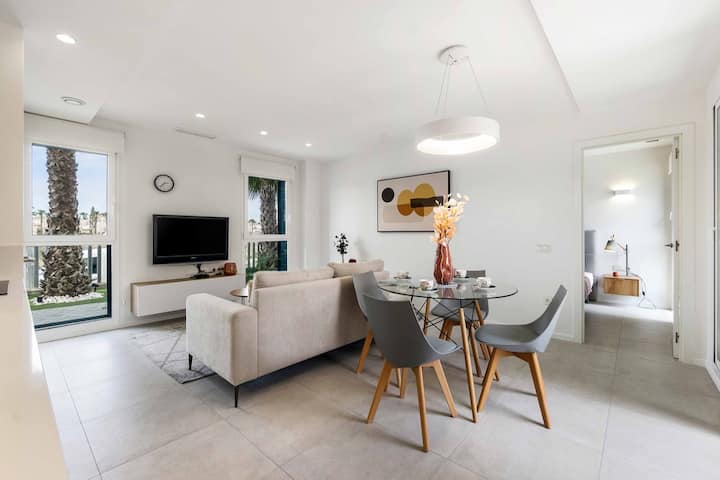 Ground-floor Spanish Apartment-large Sunny Terrace - Cabo Roig