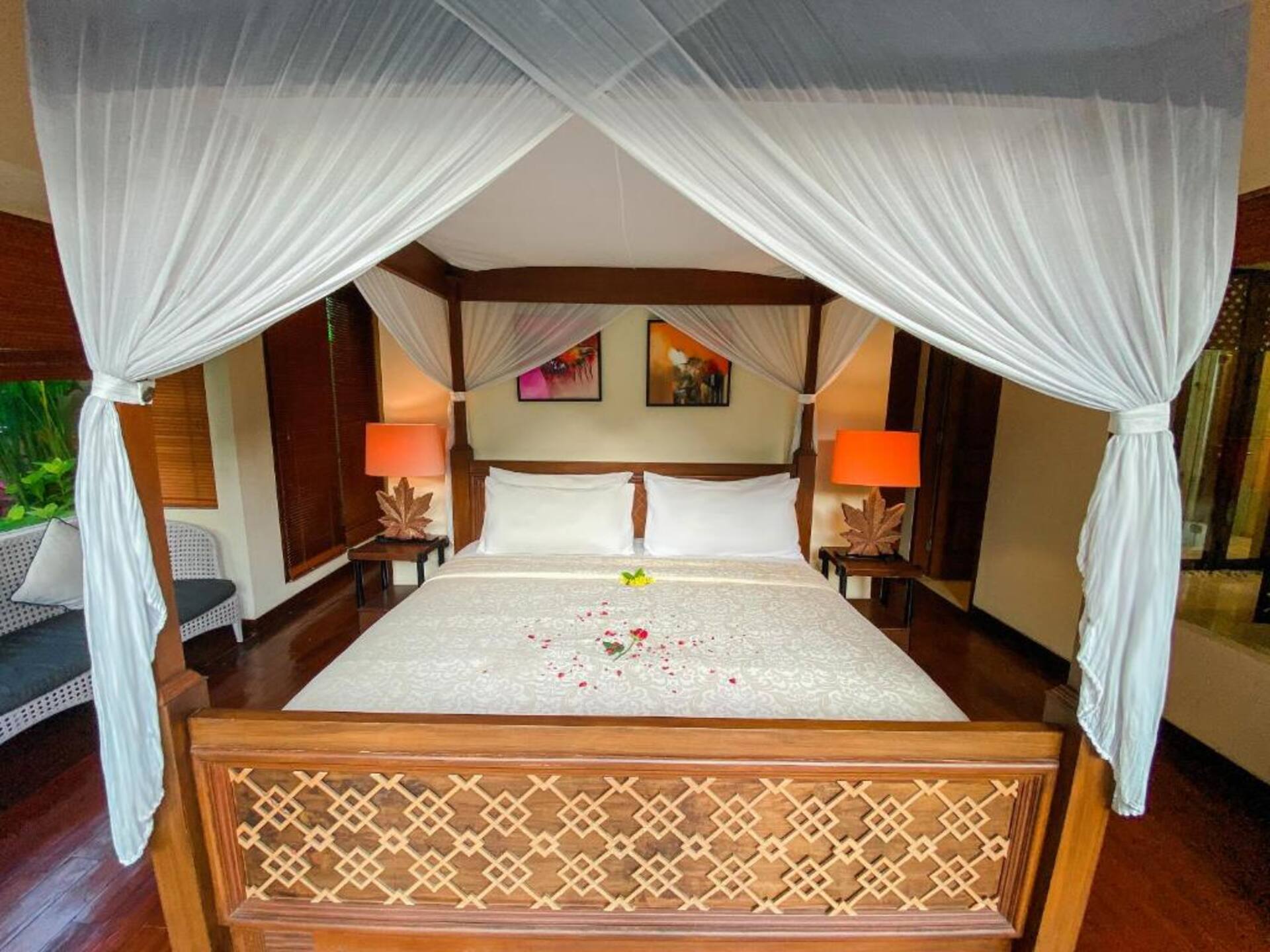 Cultural Park Retreat 4 Bedroom Private Villa in Bali 3