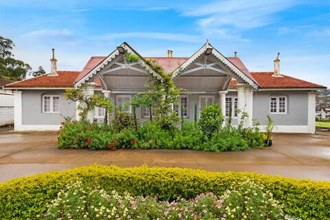 4BHK The Alcove villa@ Ooty city center w/BF &Wifi