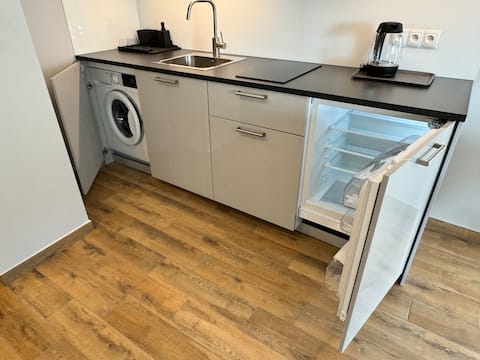 Top Airbnb: Bathroom 1 in Śródmieście