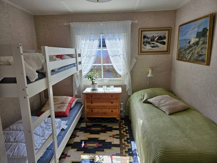 საძინებელი 1