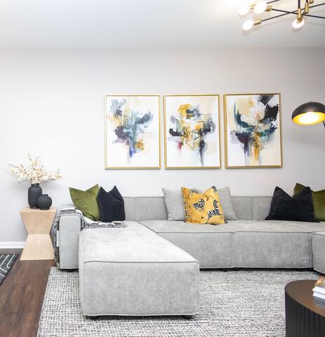 Spacious DC Townhome gallery image 2