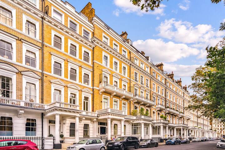 Stunning South Kensington flat gallery image 4