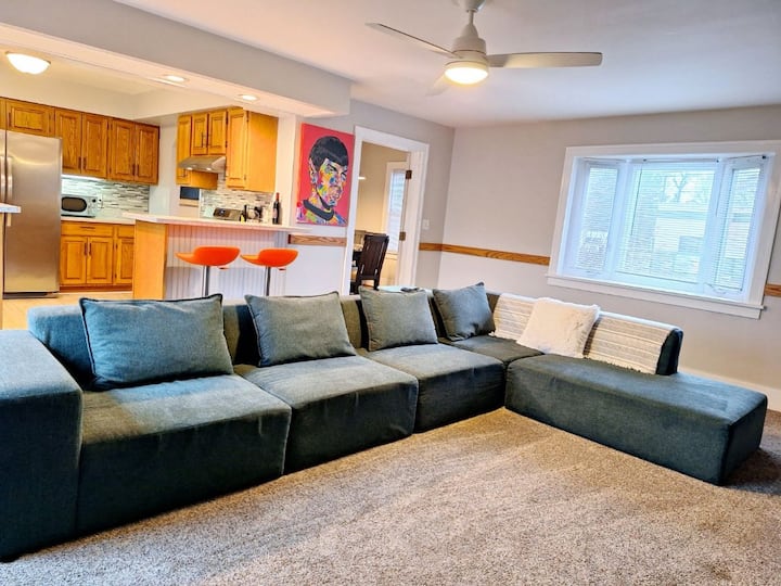3 Bedroom Home In Town - North East, PA