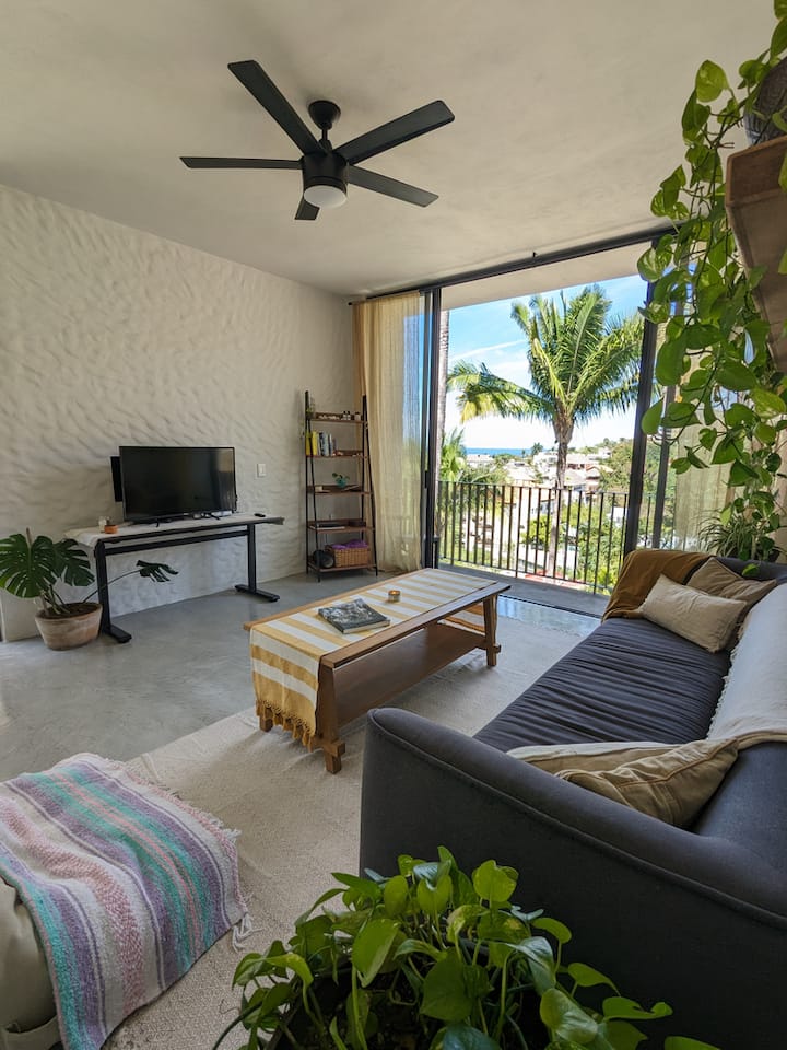 סלון עם נוף לים 