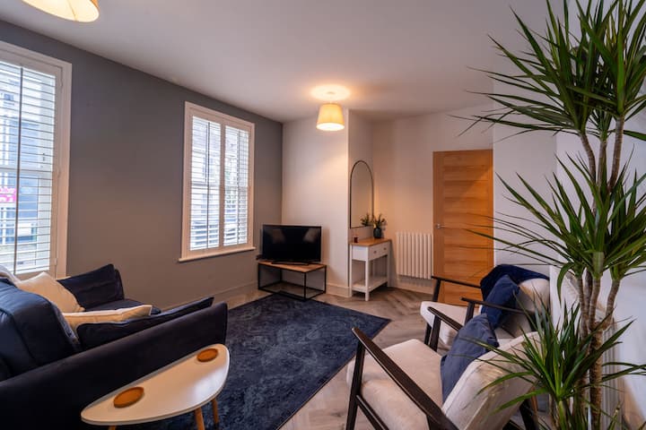 Buckingham Court Apartment - Cheltenham