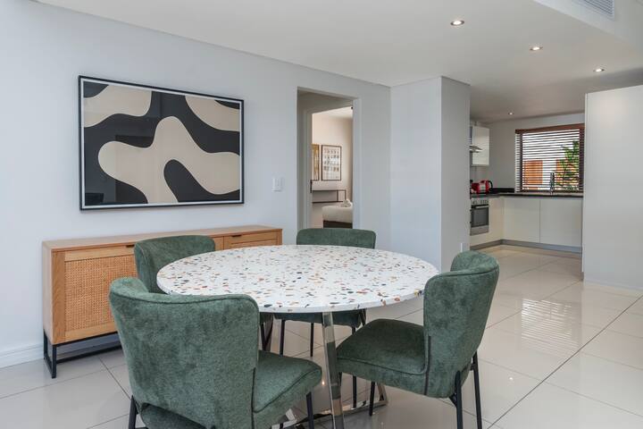 2BR | Xenia Aparthotel by Totalstay gallery image 3