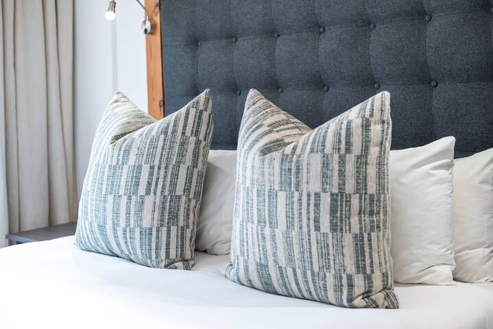 2BR | Xenia Aparthotel by Totalstay gallery image 5