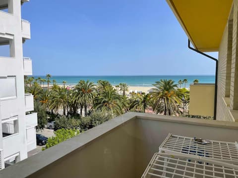 ZARA appartamento fronte mare