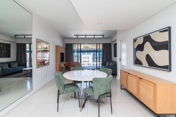 Superior 2BR | Xenia Aparthotel by Totalstay gallery image 4