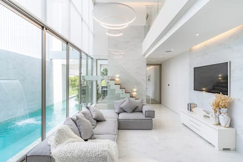 Promotions! New Modern 3 Bedrooms Pool Villa- A15