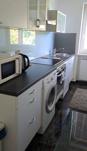 Nice 3-Bedroom Apartment gallery image 2