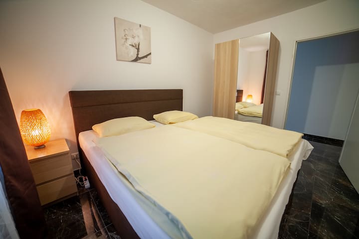 Nice 3-Bedroom Apartment gallery image 5