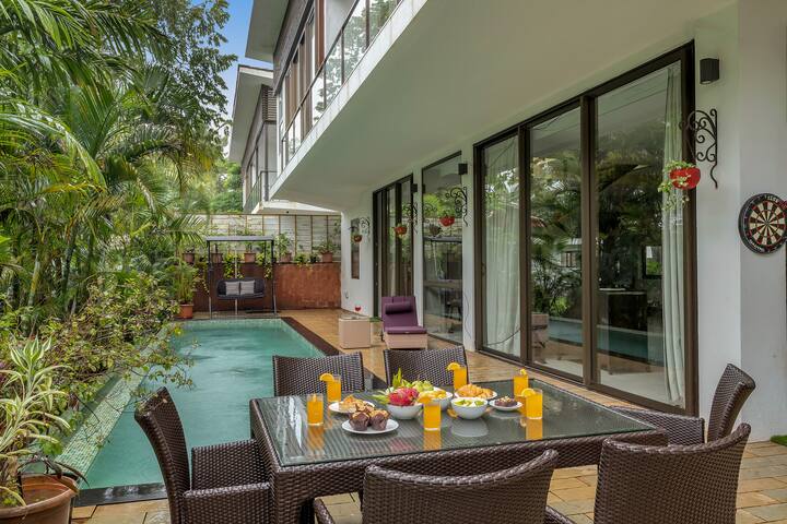 Luxurious 3bhk villa private pool near LPK club