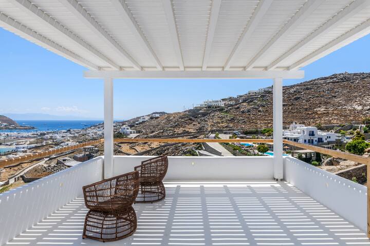 Villa Sera 180° Seaview Luxurious Mykonos Villa gallery image 5