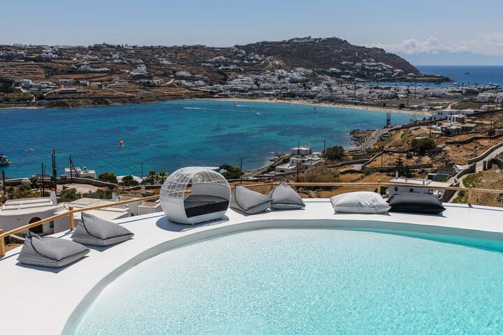 Villa Sera 180° Seaview Luxurious Mykonos Villa gallery image 2