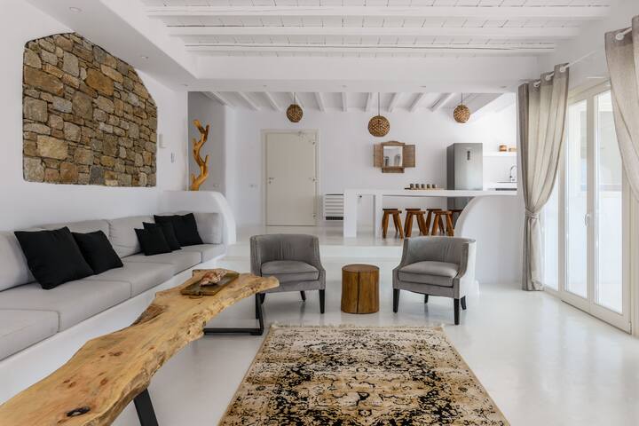 Villa Sera 180° Seaview Luxurious Mykonos Villa gallery image 4