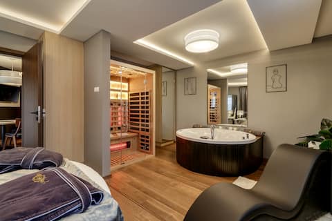 ONYX Superior Suite