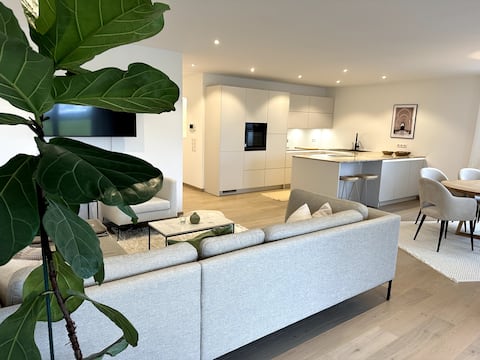 Top performing Airbnb: Temporary oasis of well-being near Lake Constance & trade fair 105 m² in Bodenseekreis