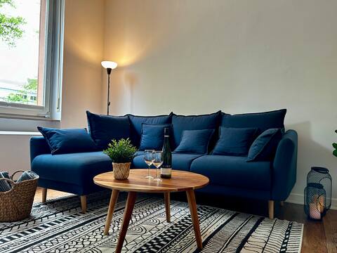 Central apartment on winery, private terrace, wifi