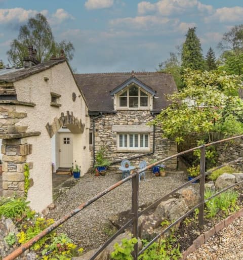 Carriage House, Luxury Cottage in Windermere